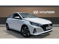 White Used 2021 Hyundai i20 SE Hatchback | £13,124 (Fair price)