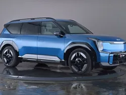 Blue Used 2024 Kia EV9 2 SUV | £59,400 (Expensive)