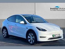 White Used 2022 Tesla Model Y RWD SUV | £24,000 (Fair price)