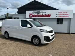White Used 2021 Vauxhall Vivaro Sportive Van | £11,495 (Good price)