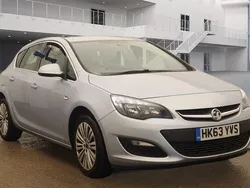 Silver Used 2014 Vauxhall Astra Excite Hatchback | £2,500 (Good price)