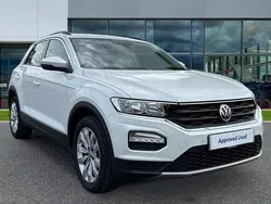 Pure white Used 2020 VW T-Roc SE SUV | £15,910 (Fair price)