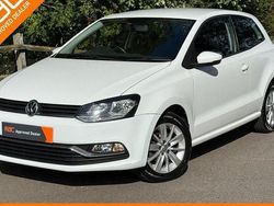 White Used 2015 VW Polo SE Hatchback | £6,240 (Fair price)