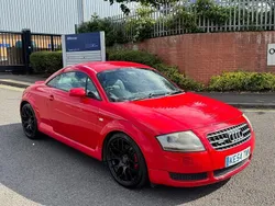 Red Used 2004 Audi TT Coupe | £1,795 (Fair price)