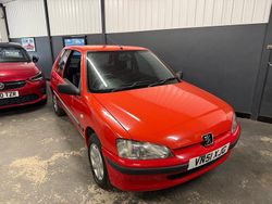 Red Used 2002 Peugeot 106 Hatchback | £1,695