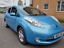 Blue Used 2015 Nissan Leaf Acenta Hatchback | £3,500 (Fair price)