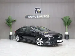 Black Used 2019 Vauxhall Insignia SRi Hatchback | £9,995 (Fair price)