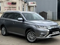 Grey Used 2018 Mitsubishi Outlander SUV | £12,995 (Fair price)