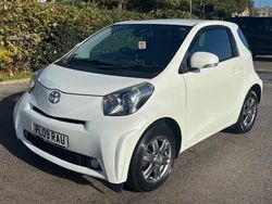 White Used 2009 Toyota iQ Hatchback | £5,000 (Fair price)