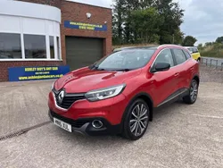 Red Used 2016 Renault Kadjar Signature SUV | £7,999 (A bit pricey)