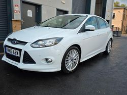 White Used 2013 Ford Focus Zetec Hatchback | £3,295 (Fair price)