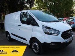White Used 2018 Ford Transit Custom | £9,995 (Fair price)