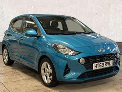 Turquoise Used 2020 Hyundai i10 SE Hatchback | £10,102 (Fair price)