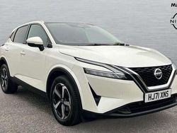 White Used 2021 Nissan Qashqai SUV | £16,014 (Fair price)