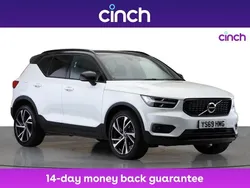 White Used 2019 Volvo XC40 R-Design Pro SUV | £20,149 (Fair price)