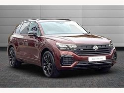 Red Used 2023 VW Touareg Black Edition SUV | £49,595 (Fair price)