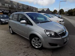 Silver Used 2013 Vauxhall Zafira Design Edition MPV | £3,495 (Fair price)