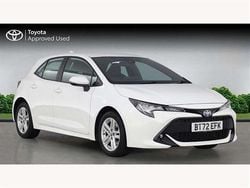 White Used 2022 Toyota Corolla Hatchback | £14,981 (Good price)