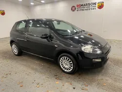 Black Used 2013 Fiat Punto Pop Hatchback | £4,495 (Expensive)
