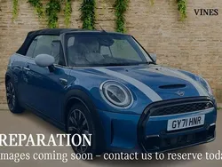 Blue Used 2021 Mini Cooper S Exclusive Hatchback | £22,834 (Expensive)