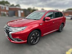 Red Used 2017 Mitsubishi Outlander P-HEV Estate | £9,590 (Fair price)
