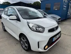 White Used 2016 Kia Picanto 2 Hatchback | £5,195 (Fair price)
