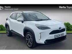 White Used 2024 Toyota Yaris Cross SUV | £25,881 (Good price)