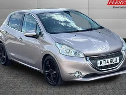 Used 2015 Peugeot 208 Allure Hatchback | £5,542 (Good price)