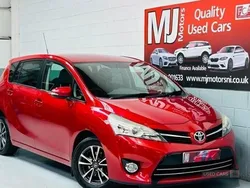 Red Used 2015 Toyota Verso MPV | £6,450 (Fair price)