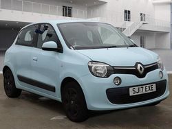 Blue Used 2017 Renault Twingo Play Hatchback | £5,595 (Fair price)