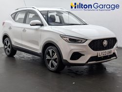 White Used 2023 MG ZS Excite Hatchback | £12,150 (Good price)