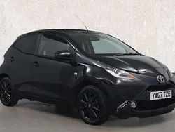 Black Used 2017 Toyota Aygo x-style Hatchback | £9,893 (Fair price)