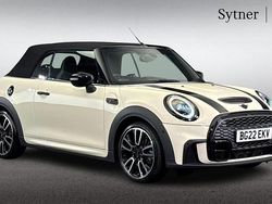 White Used 2022 Mini Cooper S Sport Hatchback | £23,000 (Fair price)