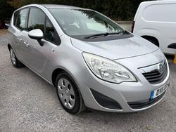 Silver Used 2011 Vauxhall Meriva MPV | £1,995 (Fair price)