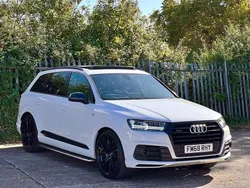 White Used 2018 Audi Q7 Advanced SUV | £34,995 (Fair price)