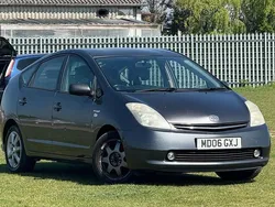 Grey Used 2006 Toyota Prius Hatchback | £2,500 (Fair price)