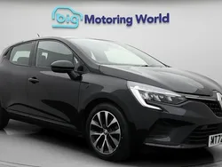 Used 2022 Renault Clio V Evolution Hatchback | £12,800 (Fair price)