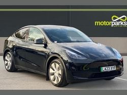 Black Used 2023 Tesla Model Y RWD SUV | £24,500 (Fair price)