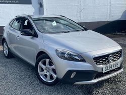 Silver Used 2014 Volvo V40 CC Estate | £5,795 (Fair price)