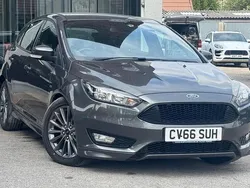 Grey Used 2016 Ford Focus ST-Line Hatchback | £6,995 (Fair price)