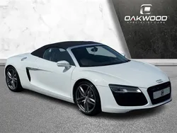 White Used 2015 Audi R8 Coupé Sport Coupe | £52,995