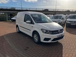 White Used 2020 VW Caddy Trendline MPV | £10,200 (Good price)
