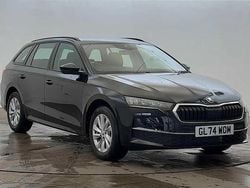 Black magic pearl effect New 2024 Skoda Octavia SE Technology Estate | £21,900 (Fair price)
