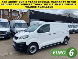 White Used 2019 Peugeot Expert Van | £10,740 (Good price)
