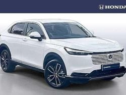 White New 2025 Honda HR-V Elegance SUV | £27,495 (Fair price)