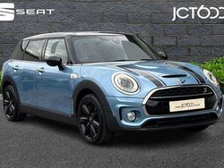 Blue Used 2018 Mini Cooper Clubman Estate | £14,000 (Fair price)