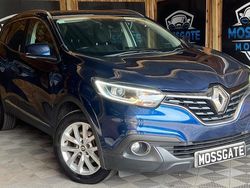 Blue Used 2015 Renault Kadjar Dynamique SUV | £6,290 (Fair price)
