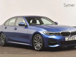 Blue Used 2021 BMW 320 M Sport | £24,000 (Fair price)