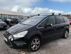 Black Used 2010 Ford S-MAX Titanium MPV | £4,500 (Fair price)