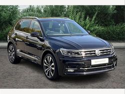 Black Used 2018 VW Tiguan R-line SUV | £22,750 (Fair price)
